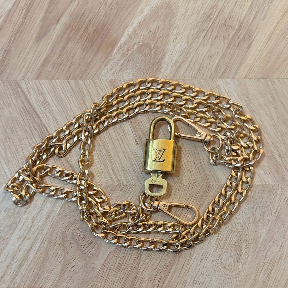 Louis Vuitton Gold Padlock Chain And Key # 338